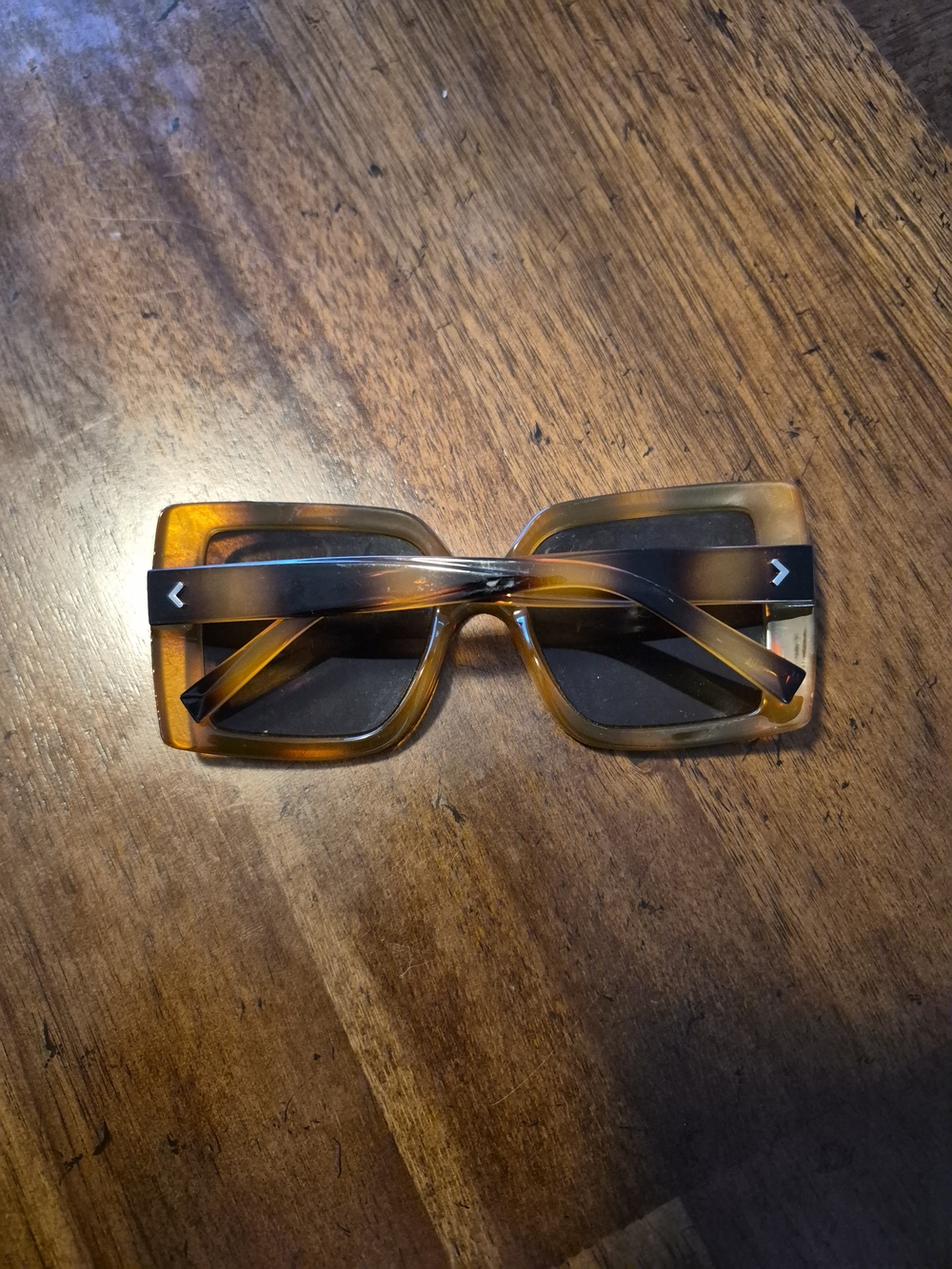 Tortoiseshell Oversized Square Women's Sunglasses - Brown - Picture 2 of 4